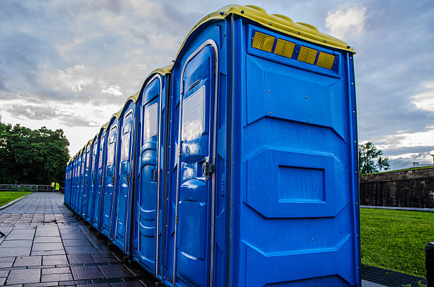 Portable bathroom rental in South Shore, KY